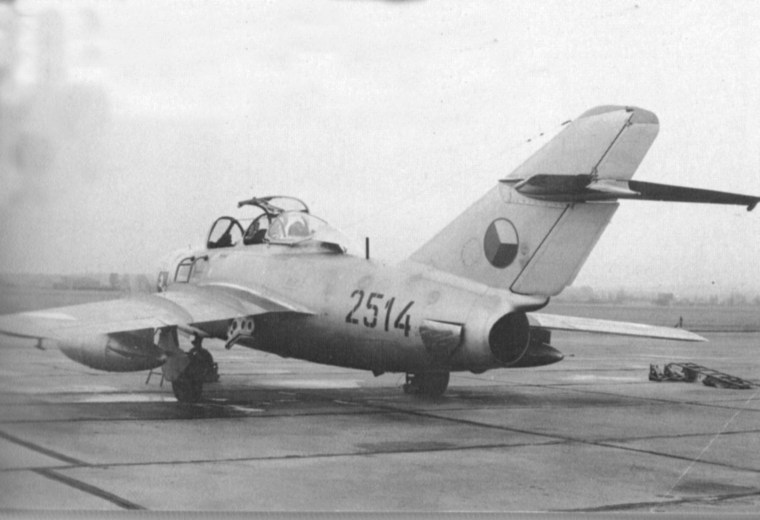 MiG-15 UTI, 2514