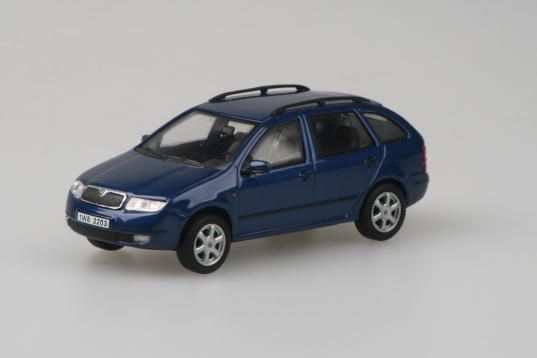 Škoda Fabia combi, 2000 (Deep Sea Blue Metallic)