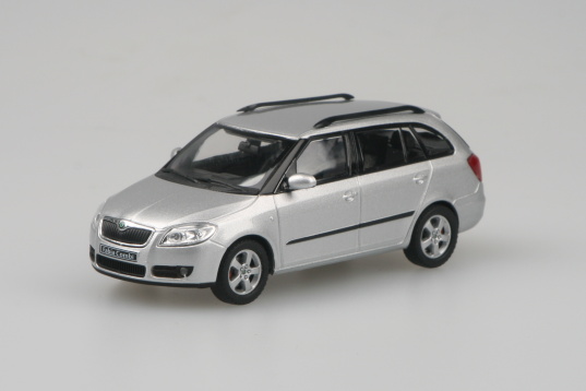 Škoda Fabia II Combi (Silver Brilliant Met.)