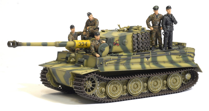Tiger I Late, Pz.Abt.505 + 5 tank crew
