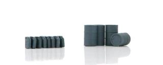 German Fuel Drums and Jerry Cans (grey)