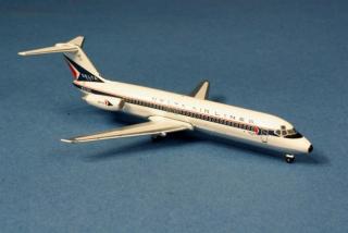 DC-9-32 Delta Air Lines "Side Widget"